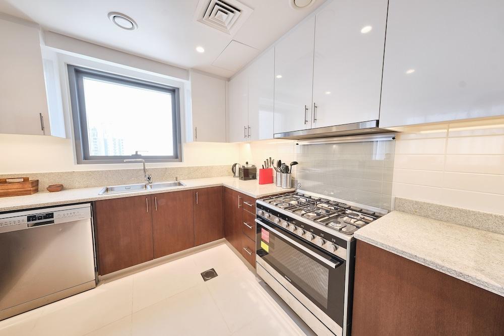 Fantastay Blvd Crescent