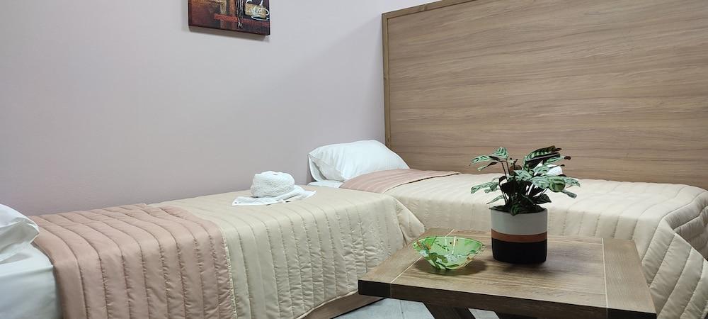 Litinas Beachfront Studio