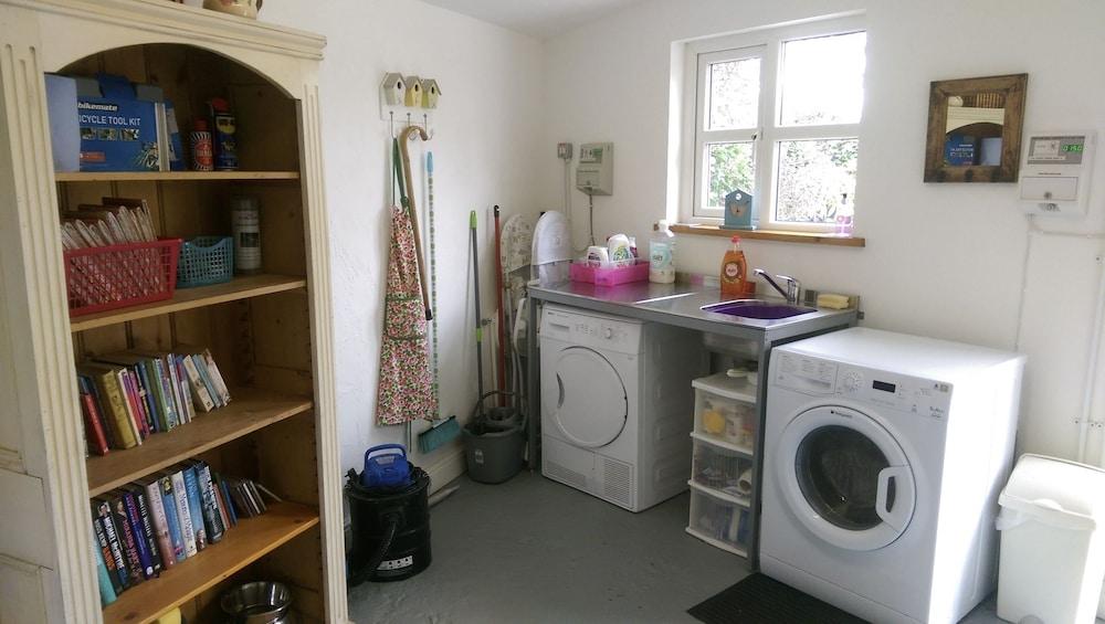 Vale View Cottages - The Coach House