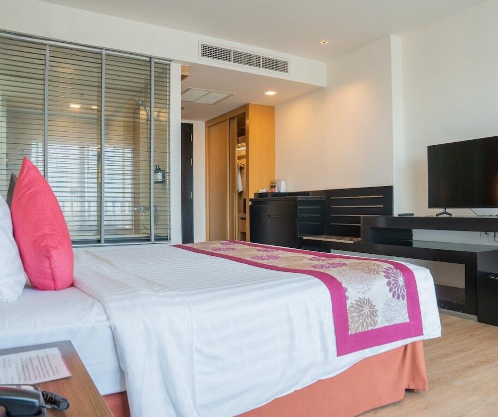 Amaranth Suvarnabhumi Hotel - Free Suvarnabhumi Airport Shuttle