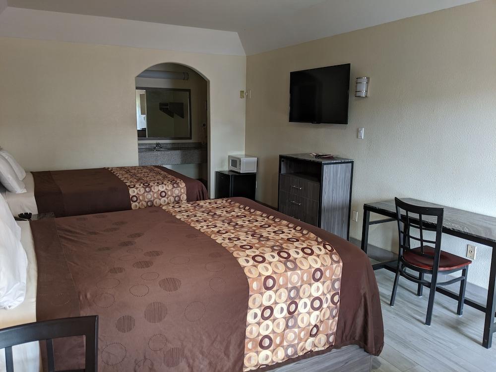 Regency Inn And Suites Galena