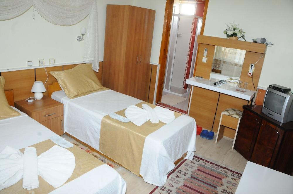 Kervansaray Hotel & Pension