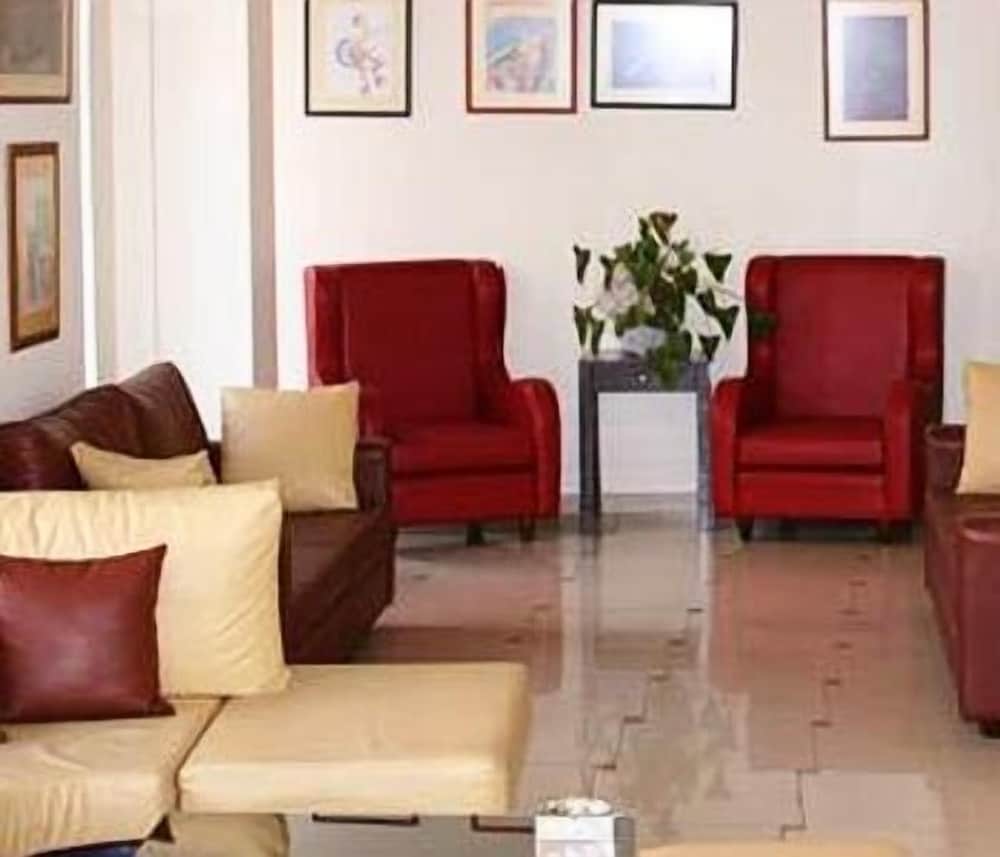 CiTYZen Hotel Loutraki