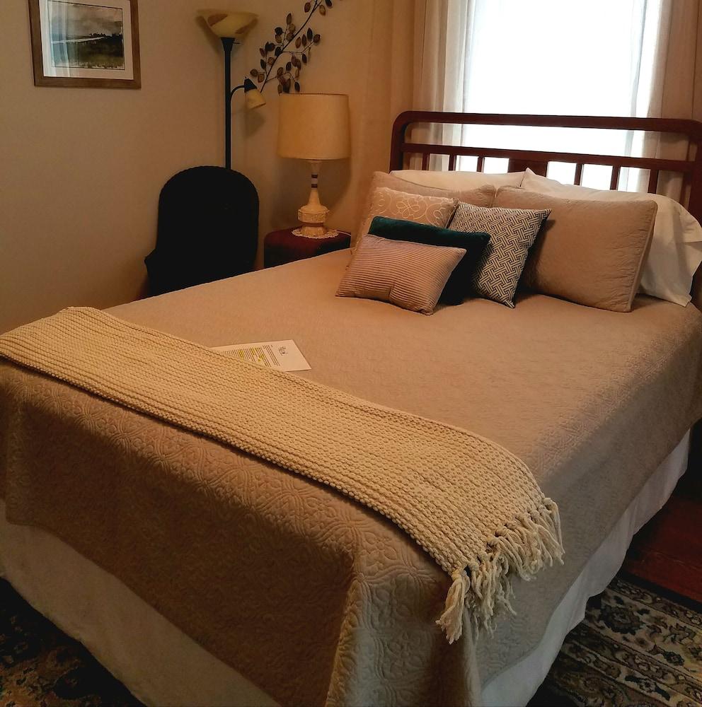 The Carriage House B&B