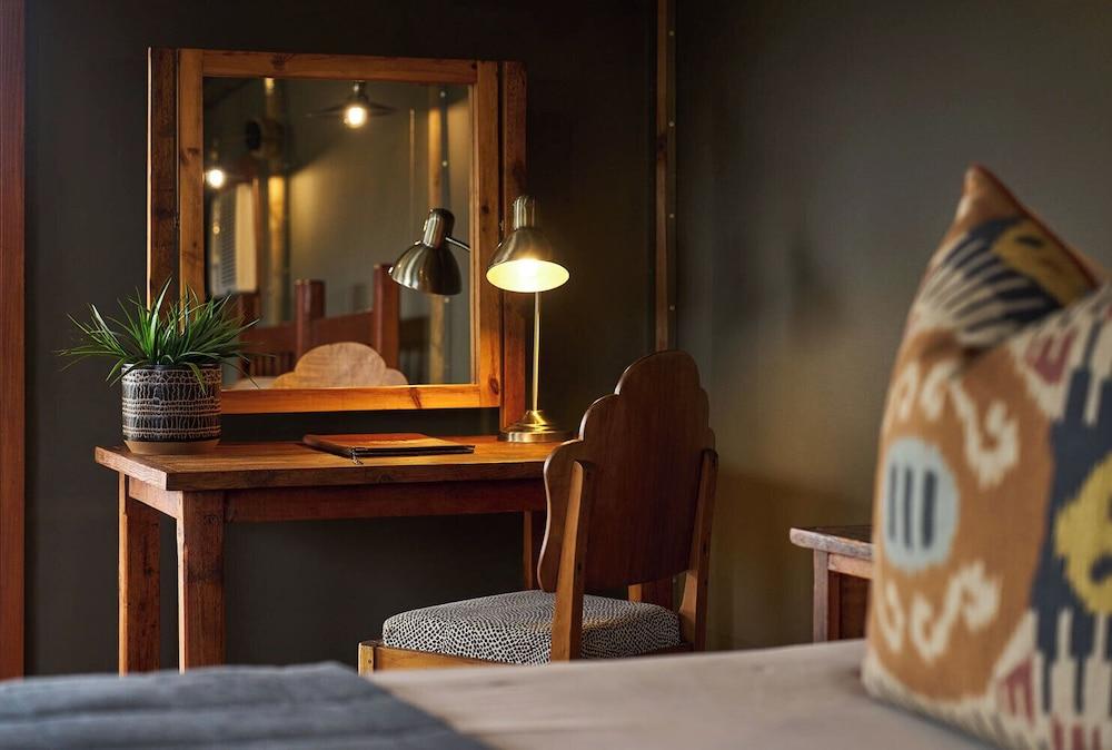 Buffelsdrift Game Lodge