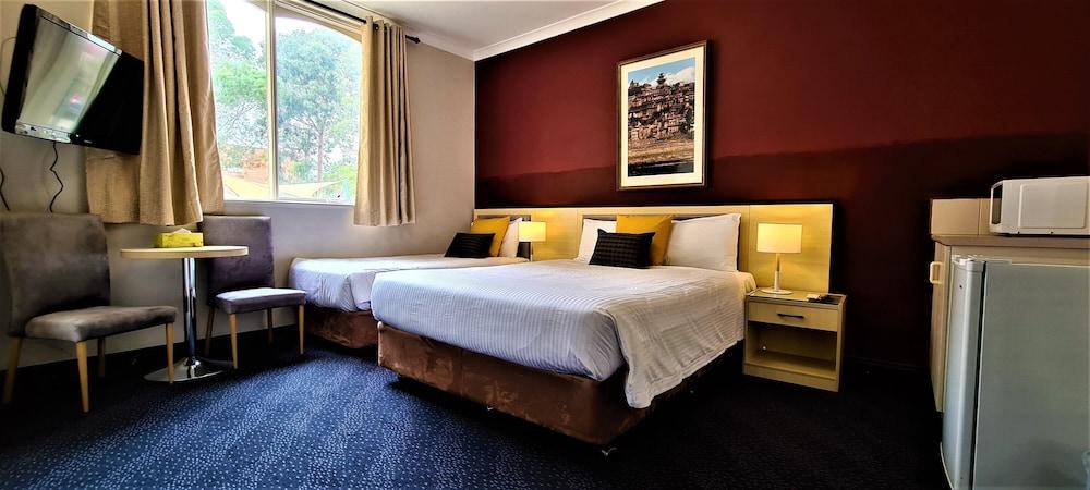 Brunswick Tower Hotel