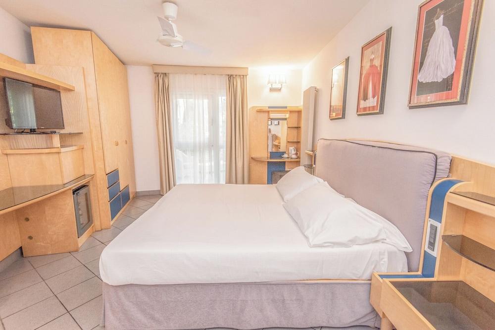 Hotel Riva degli Etruschi