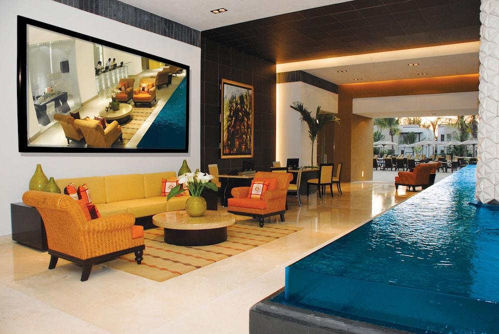 Marival Distinct All-Inclusive Handwritten Collection