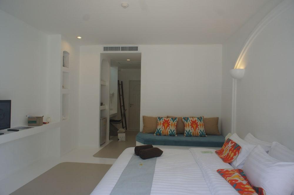 Ocean Breeze Resort Khao Lak