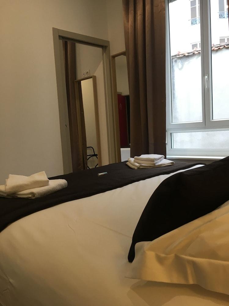 Hotel Le Biarritz - Vichy