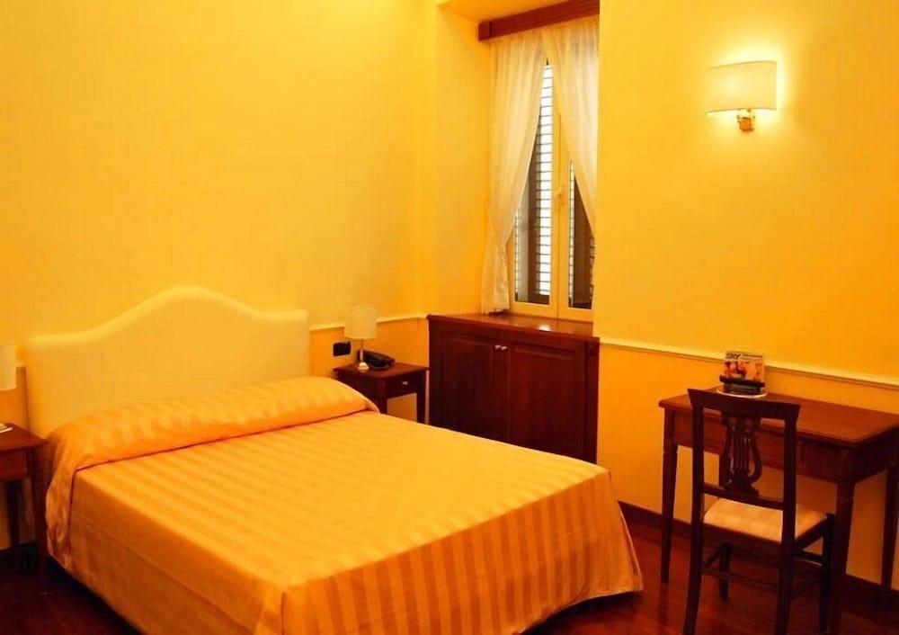 Ludovisi Luxury Rooms