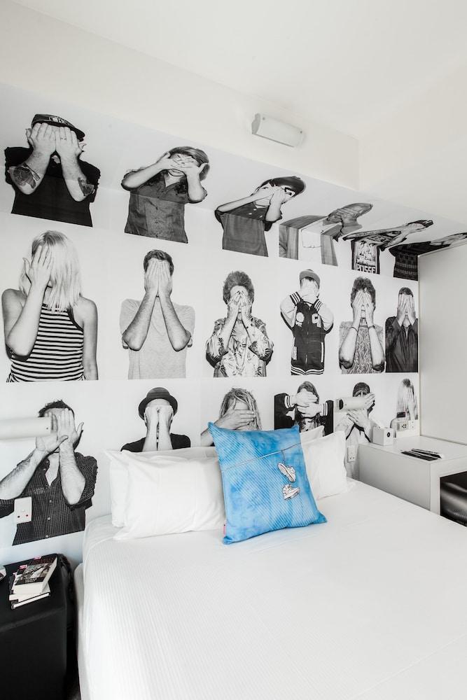 Majestic Minima Hotel