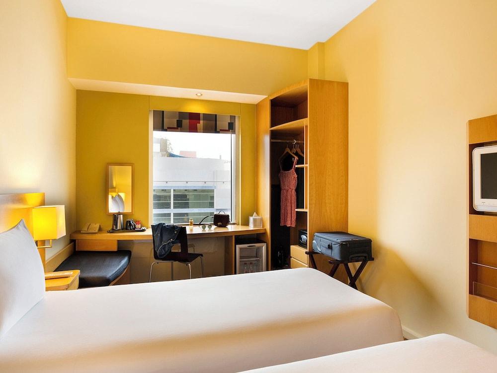 ibis Dubai Al Rigga