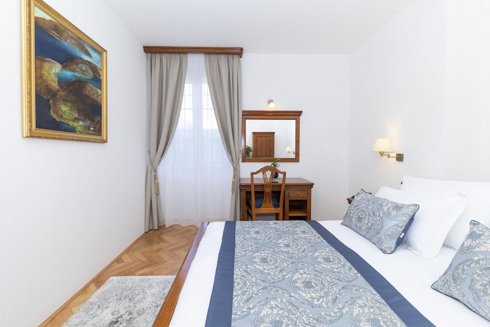 Heritage Hotel Tisno