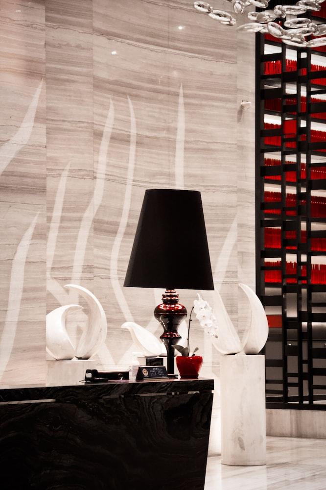 Le Meridien Chongqing, Nan'an