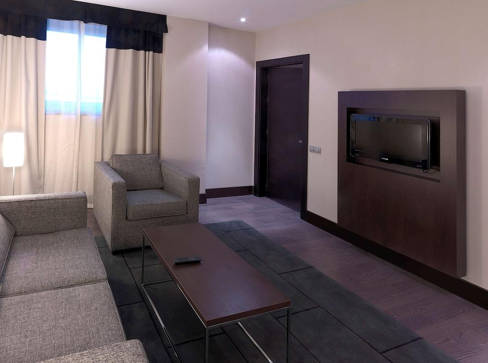 NH Campo De Gibraltar