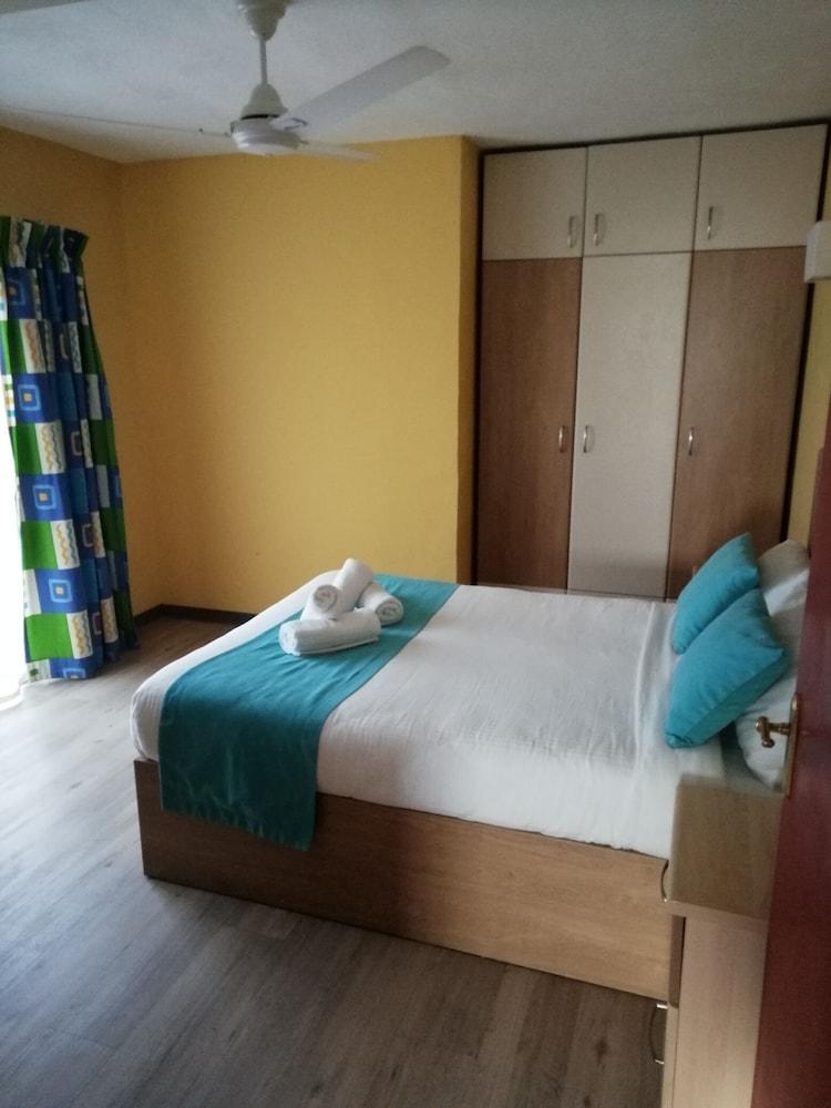 Sunseeker Holiday Complex