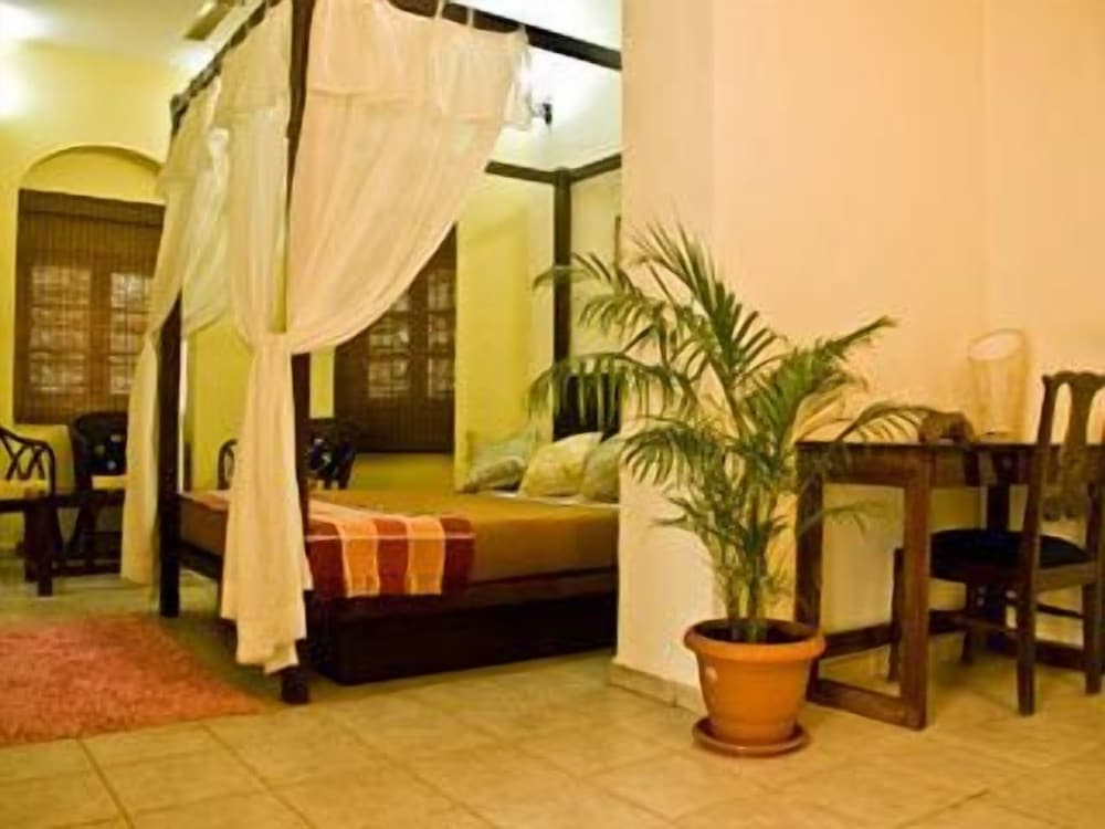 Banyan Tree Courtyard