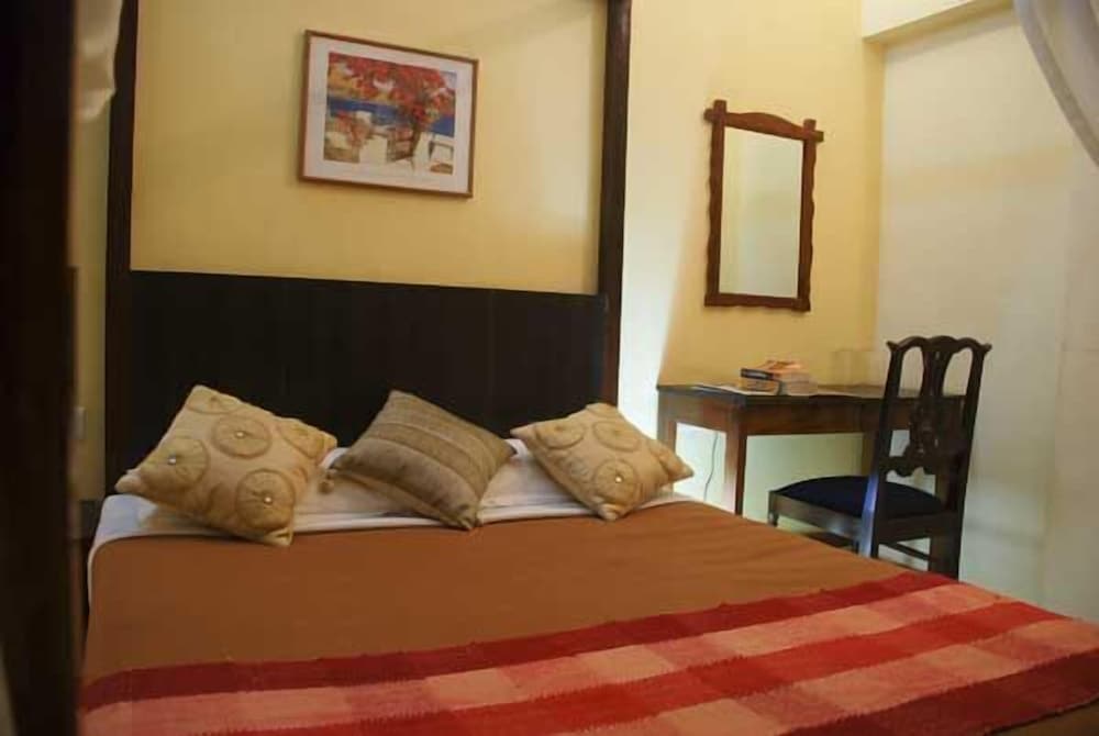 Banyan Tree Courtyard