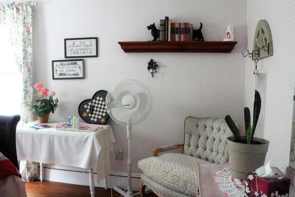 The Bradford House B&B