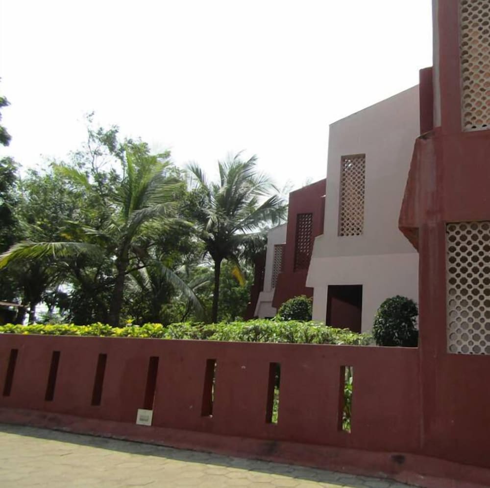 Mamalla Beach Resort