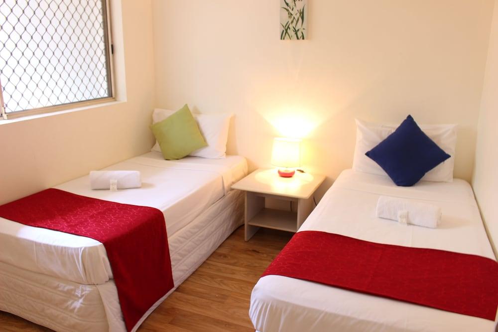 Surfers Riverside Apartments