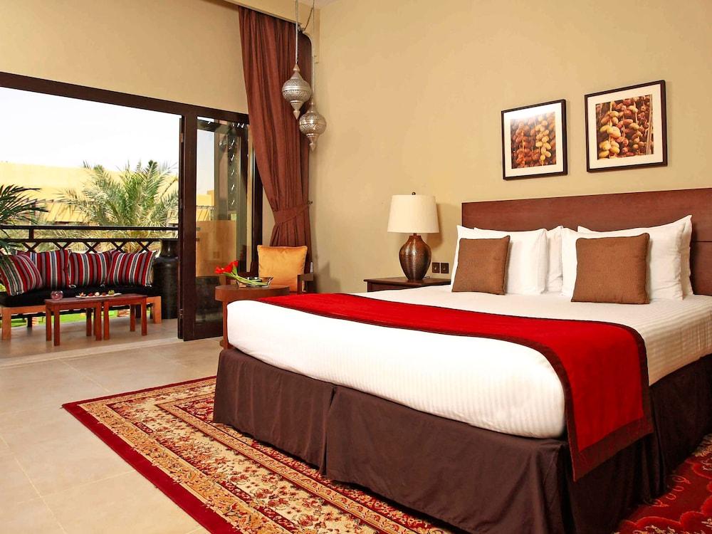 Tilal Liwa Hotel