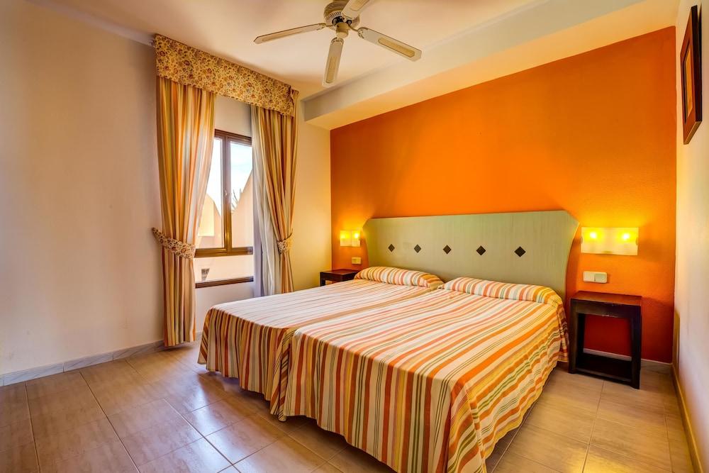 SBH Taro Beach Hotel