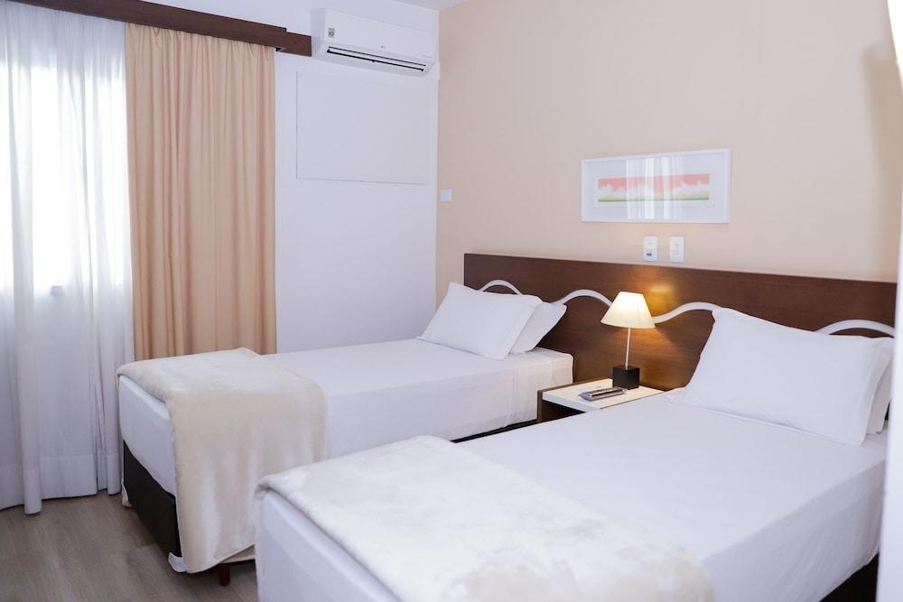 Bristol Centro Cívico Multy Hotel