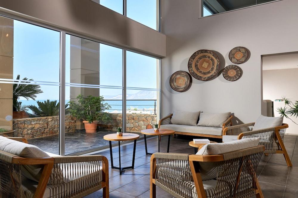 Blue Marine Resort & Spa