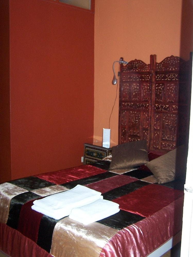 Porto Riad Guest House