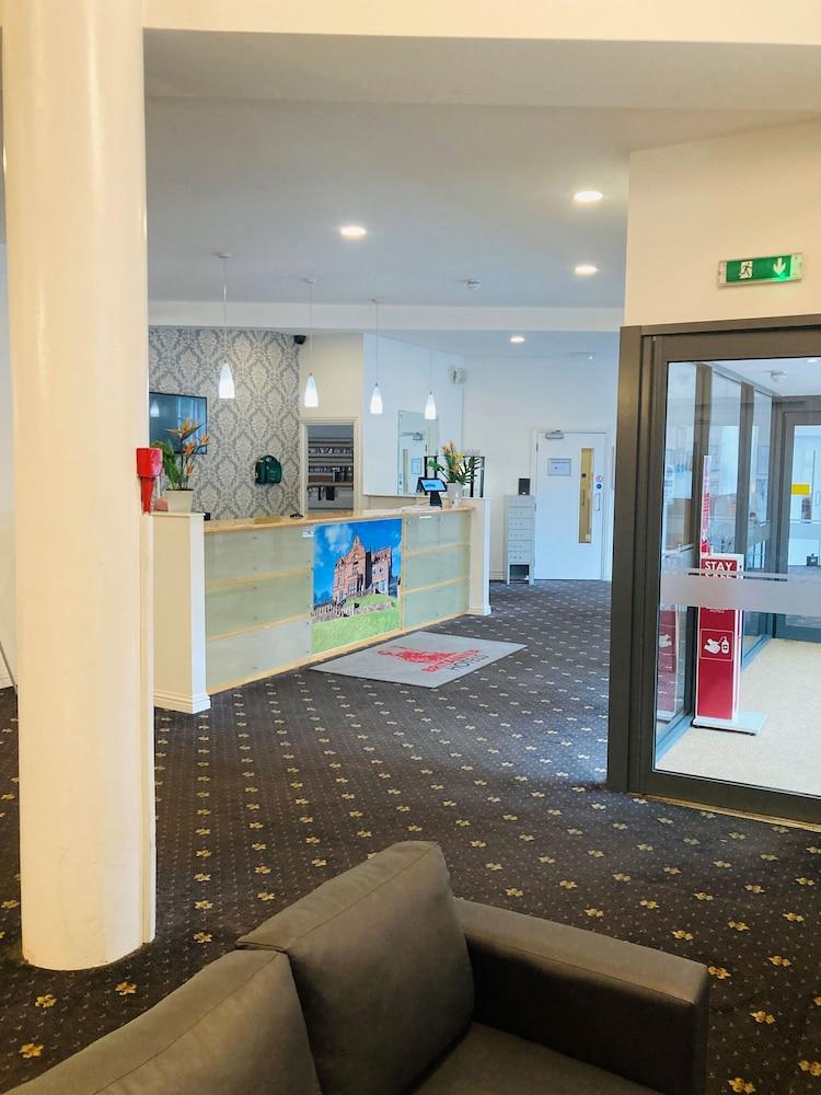 Adamton Country House Hotel