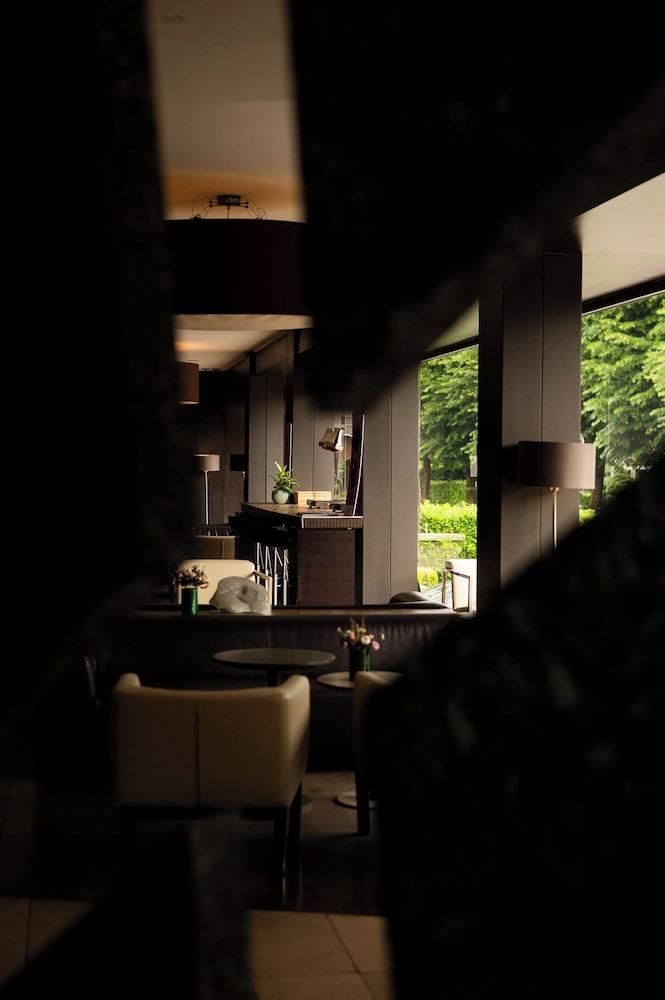 Axolute Comfort Hotel