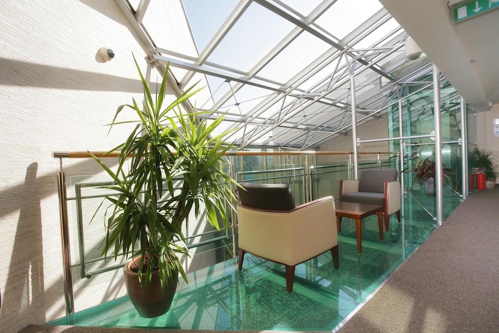 Monte Casa Spa & Wellness