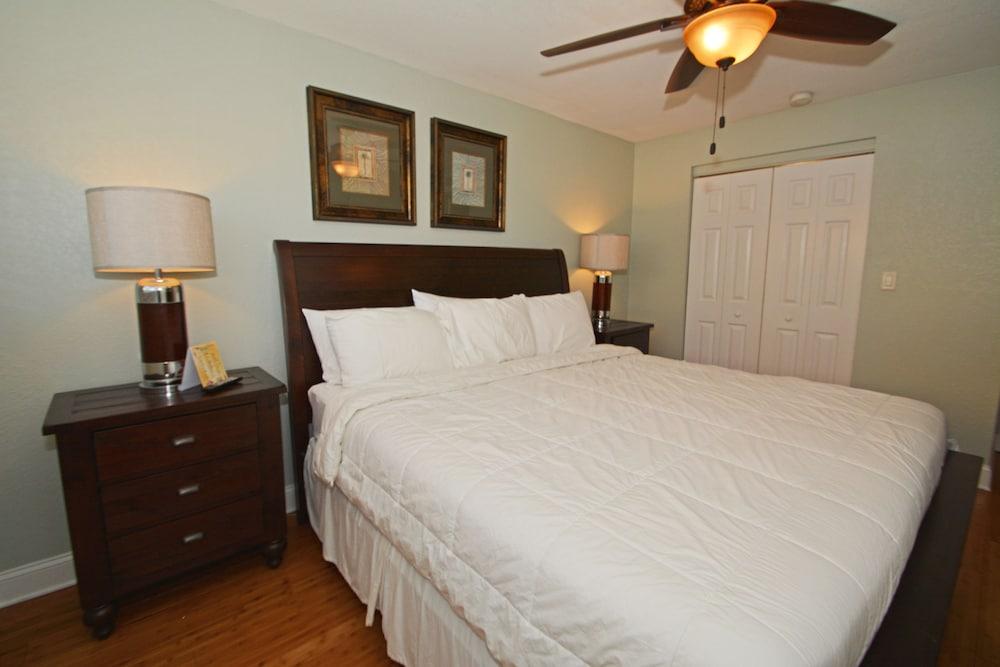 Westwinds Waterfront Resort