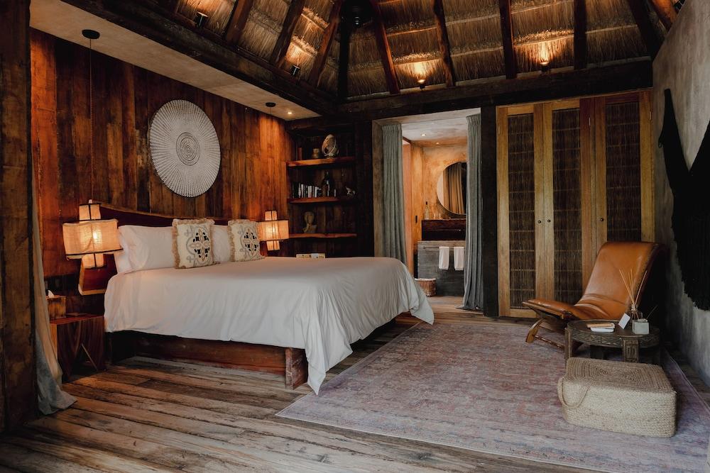 BE Destination Tulum