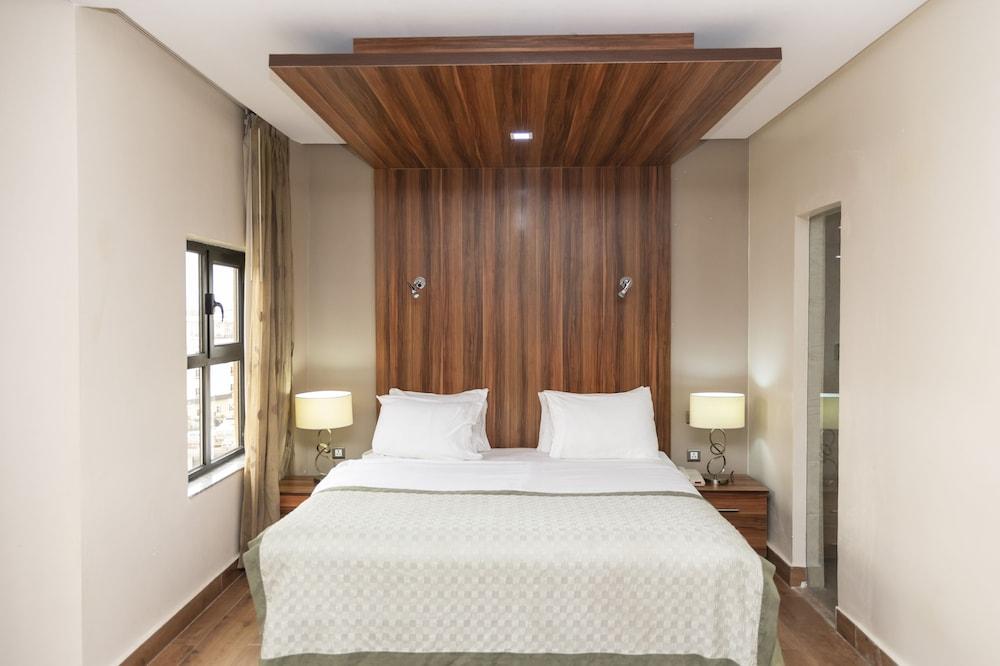 Hawthorn Suites By Wyndham Abuja