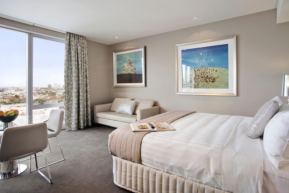 The Olsen Melbourne - Art Series