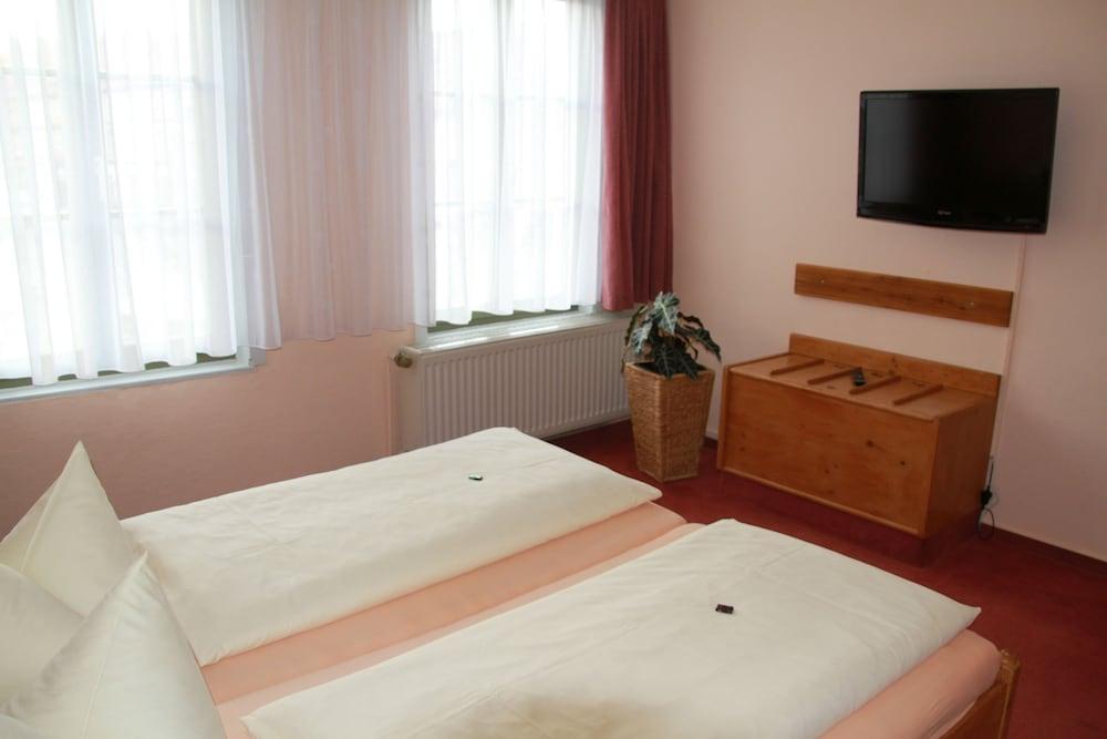 Hotel Zur Goldenen Sonne