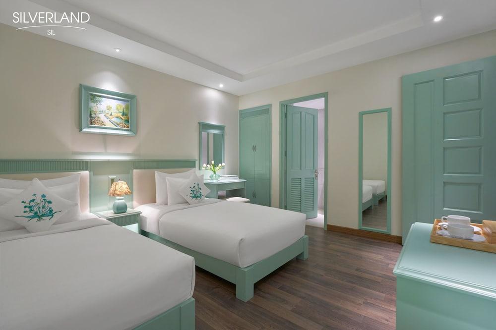 Silverland Sil Hotel