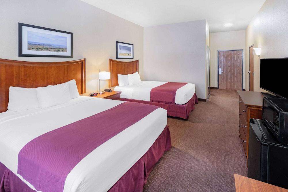 Baymont by Wyndham Cuero