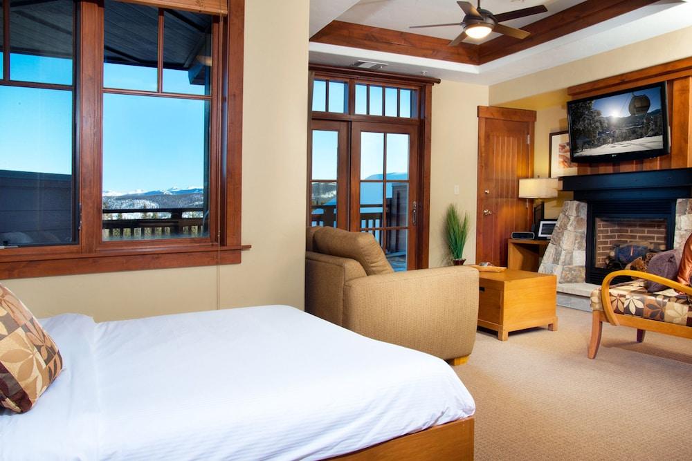 One Ski Hill Place, a RockResort, by Vail Resorts