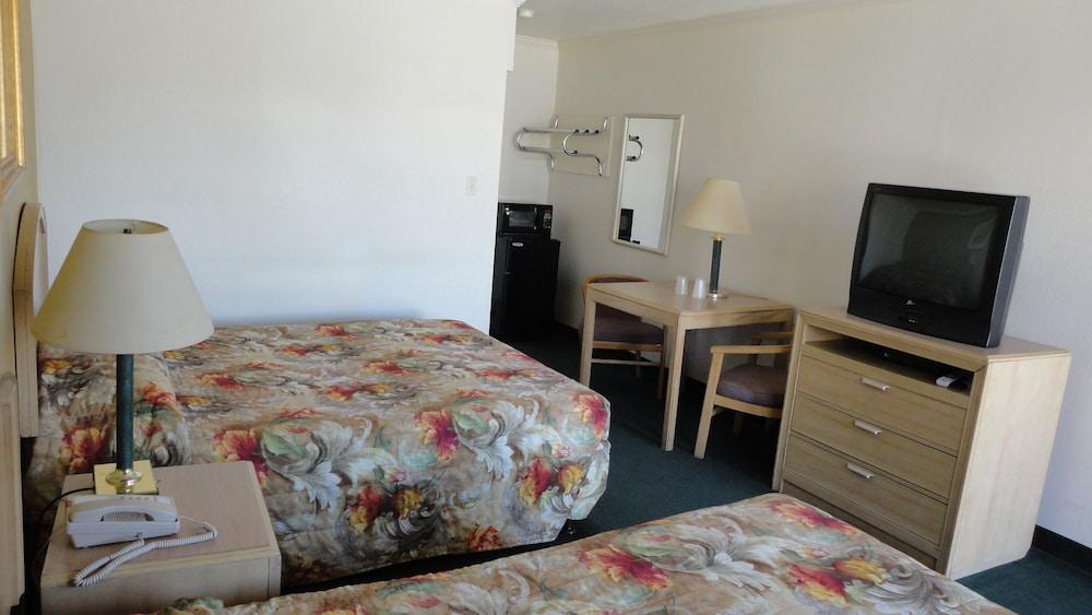 Imperial 400 Motor Inn