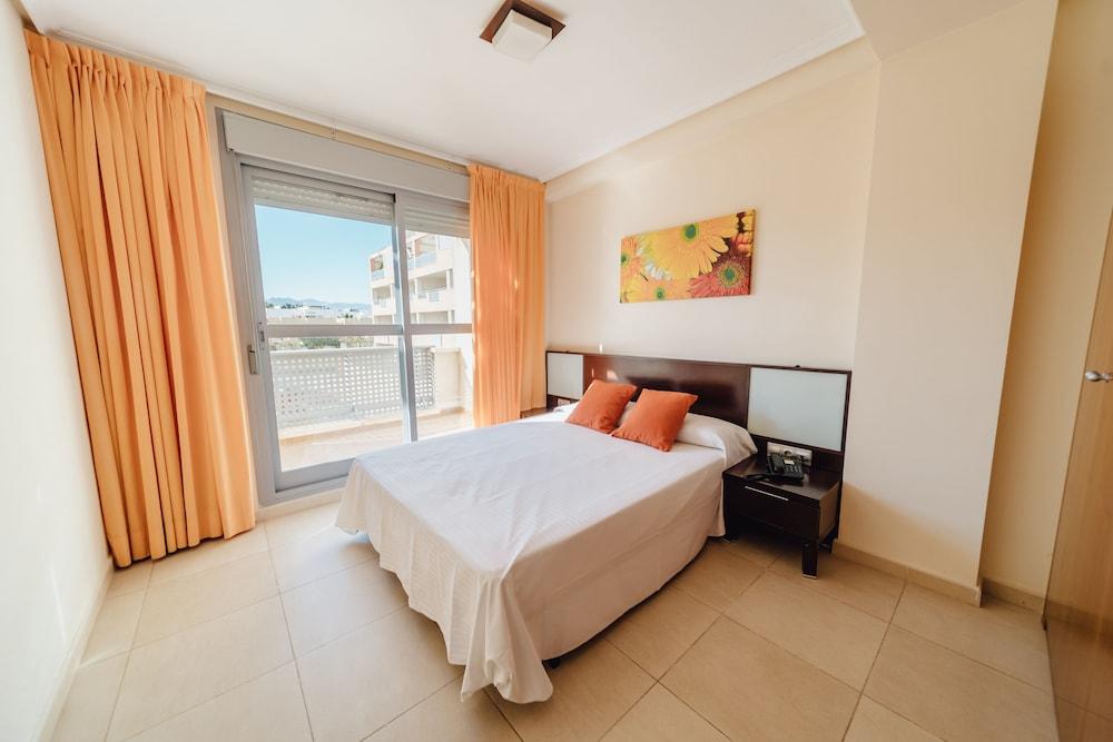 Apartamentos Turisticos Marina Rey