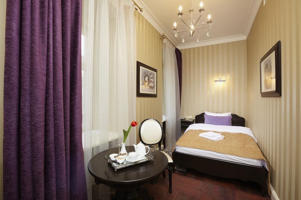 Vintage Boutique Hotel