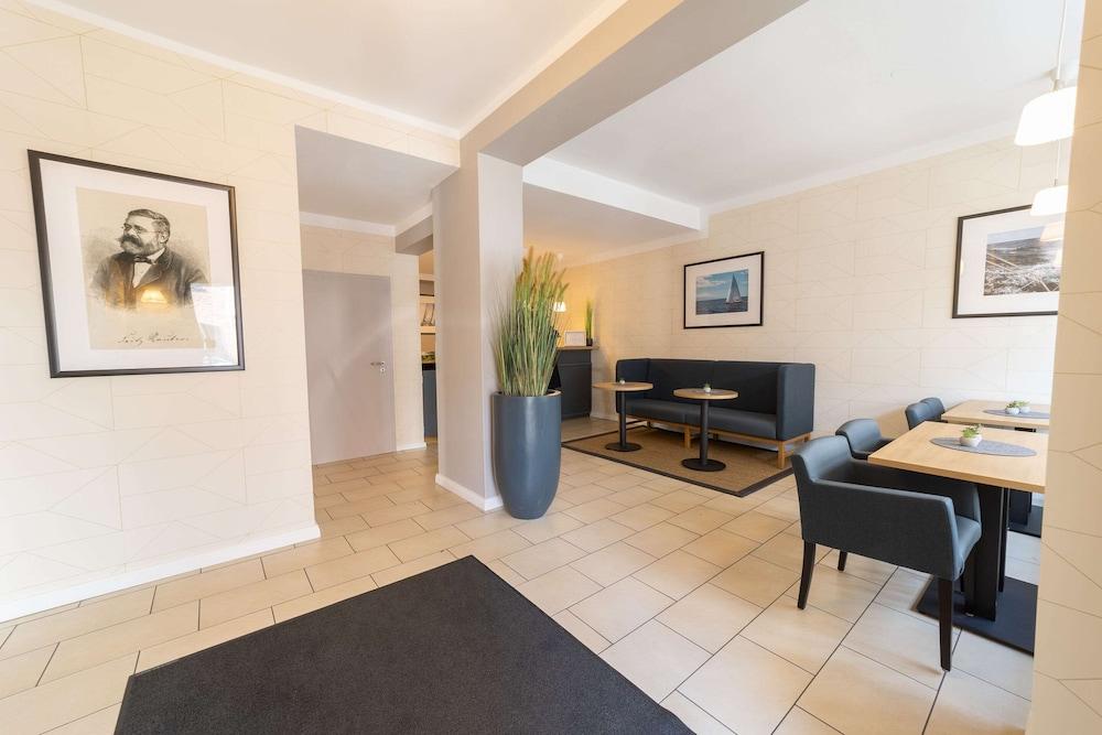 Comfort Hotel Tom Kyle