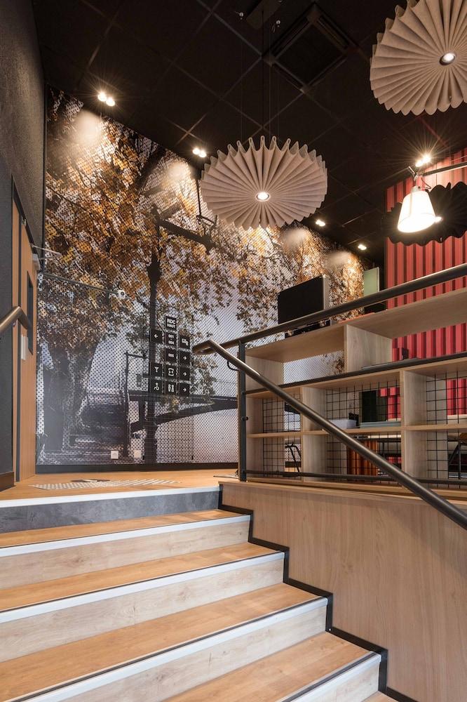 Ibis Annecy Cran Gevrier Hotel