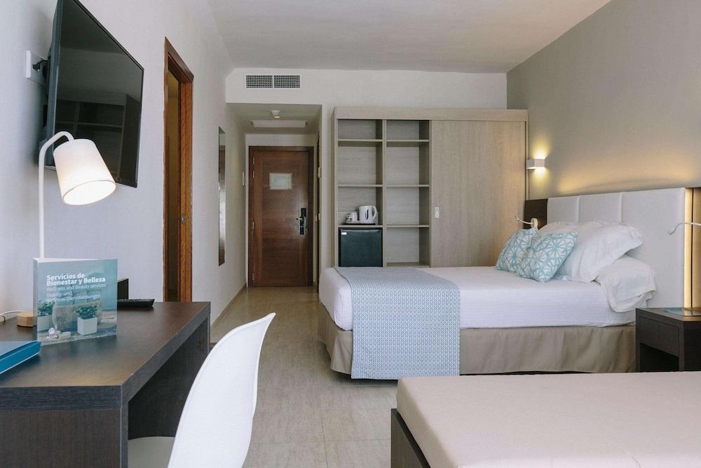 Hotel ILUNION Palmanova Mallorca