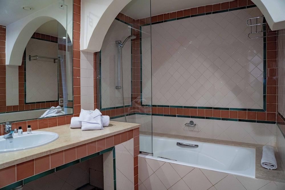 TMK Flora Park by Turismark