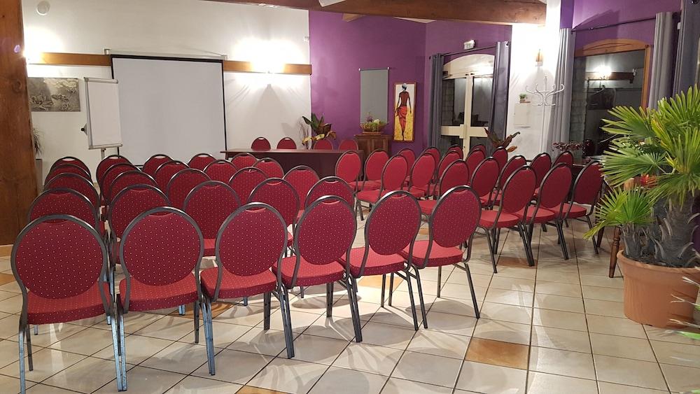 Logis Hotel Le Mas de Mon Père